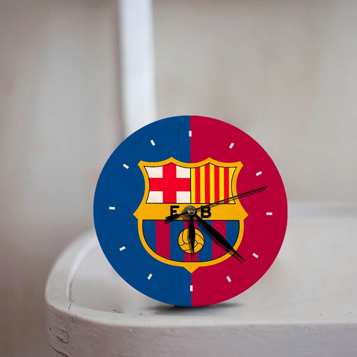 Wooden Table Clock | FC Barcelona – ChitraChaya